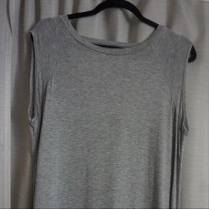 Forever 21 grey tank top with v back